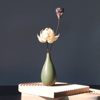 Jingdezhen Ceramic Retro Green Vase for Dried Flowers, New Chinese Zen Home Decor