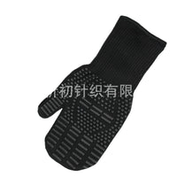 Heat Resistant Gloves for BBQ, Kitchen, Food Processing, and Hair Styling Tools - 800°C Protection