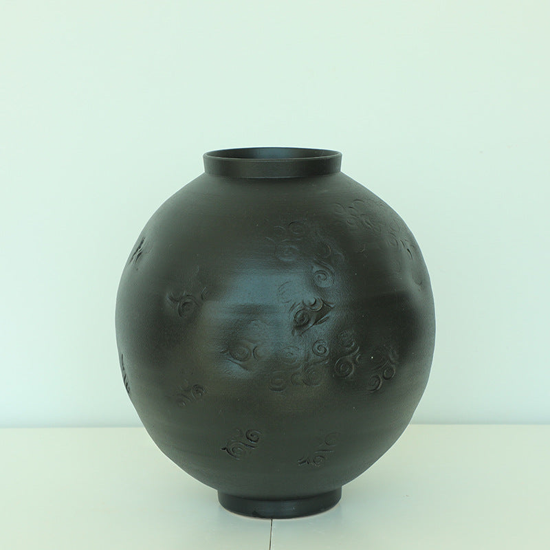 Danish Style Ceramic Wabi-Sabi Vase for Flower Arrangement, Japanese Minimalist Retro Decorative Moon Jar