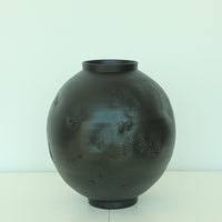 Danish Style Ceramic Wabi-Sabi Vase for Flower Arrangement, Japanese Minimalist Retro Decorative Moon Jar