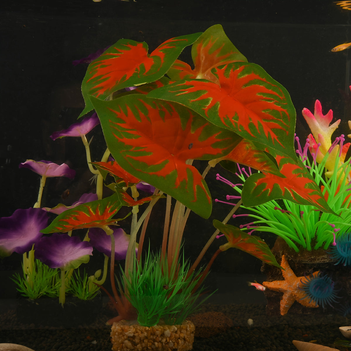 Artificial Aquarium Plant Decorations - Lifelike Water Banyan Leaf Ornaments for Fish Tank Landscaping