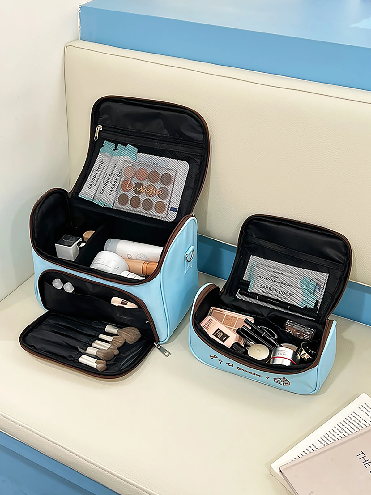 Portable Large Capacity Cosmetic Bag for Travel with Makeup Brush Storage