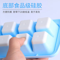 Stackable Small Transparent Silicone Ice Cube Tray with Lid for Home Use