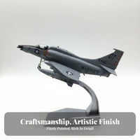 1:72 Scale Warplane Model Precise Reproduction Die-Cast Metal Model Authentic Markings
