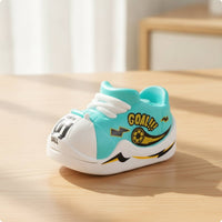 Novelty Shoe Toy with Pencil Pencil Sharpener Mini Football Shoe Pencil Sharpener Rolling Batteryno-Battery for Children, Students, Soccer Fans, Desk, Classroom, Playroom