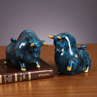 2 Pieces Bull Statue Housewarming Gift Bull Figurine Wealth Symbol for Bookshelf