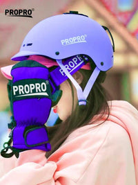 propro滑雪头盔联名时尚帽檐带运动相机支架单双板头盔