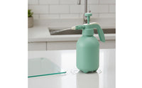 Handheld Pump Sprayer Versatile High Pressure Spray Bottle Portable Manual Misting Bottle for Gardeners, Plant Lovers, Patio