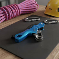 Single Plate Descender Lightweight Aluminum Alloy Descender Portable Outdoor Gear for Response Workers