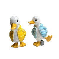 Gexi Resin Duck Couple Ornament for Desk, Garden, and Courtyard Decoration