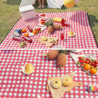 Picnic Blanket with Oxford Cloth Waterproof Backing for Family Picnic, Thickened Camping Mat and Beach Mat, Outdoor Seating with Carry Handle