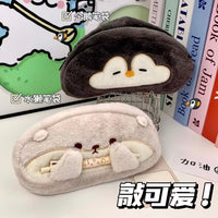 可爱毛绒企鹅水獭笔袋ins高中生文具盒高颜值化妆包大容量收纳袋