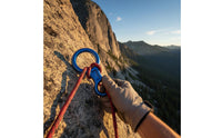 8-Shaped Descender 35 kN Strength Rappel Belay Device Smooth Rope Action Climbing Gear for Rappelling, Mountaineering