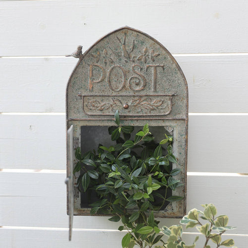 Retro Iron Mailbox Distressed Finish Vintage Design Mailbox Decorative Garden Letter Receptacle Event Card Collection