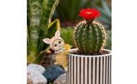 Flower Pot Feline Ornament Hand-Painted Resin Feline Pot Ornament for Outdoor