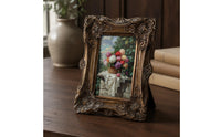 Ornate Resin Photo Frame Oxidation Resistant Decor Item for Living Room