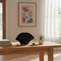 Shell Shaped Vase Solid Color Finish Modern Resin Vase Artistic Design