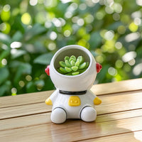 Astronaut Planter Compact Astronaut Flowerpot Cute for Plant Lovers