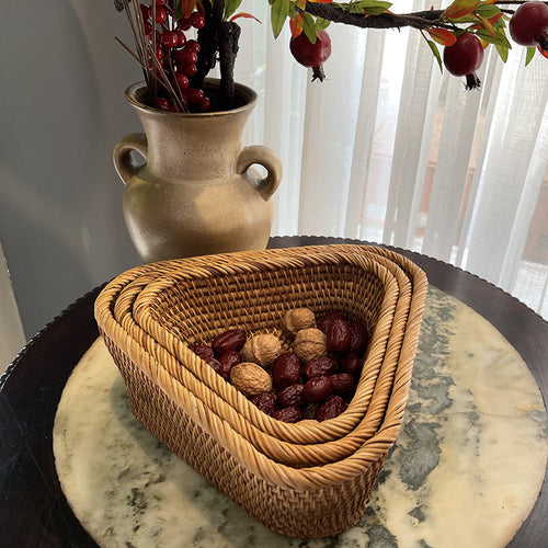 3 Pieces Triangle Woven Basket Set Handmade Versatile Bread and Snack Tray for Dining Table, Living Room, Party