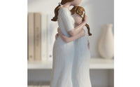 Heartfelt Gift Mother Daughter Statue Symbol of Love Resin Family Sculpture Hand-Carved Design Resin Family Figurine Wood-Look Texture for Mothers, Daughters