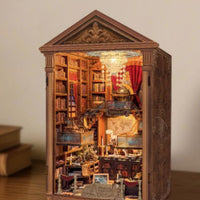 Retro Wooden Literary Alcove Warm LED Wooden Literary Alcove  Lights Library Diorama for Bookshelf