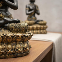 Resin Praying Buddha Ornament Gift Idea Thai Buddha Sculpture Gold Accent Home Decor for Hotel, Office
