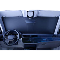 Retractable sunshade blocks heat