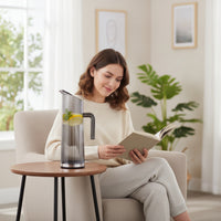 Acrylic Pitcher Shatterproof Beverage Pitcher with Handle Easy Clean Vessel for Hosts, Home, Buffet, Bar