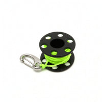 Mini Fishing Reel Keychain Lightweight Baitcasting Reel Keychain Compact Keyring with Clip Long-Lasting for Anglers, Outdoor Lovers, Everyday Carry, Backpacks