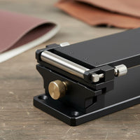 Sanding Paper Holder Sturdy Metal Body Sanding Belt Clamp Aluminum Alloy Grit Belt Holder for Carpentry