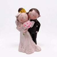 Bride and Groom Figurine Glossy Tabletop Ornament Cartoon-Style for Newlyweds