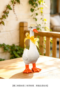 American Country Garden Resin Goose Statue with Hat