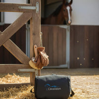 Horse Manure Bag Horse Droppings Catcher Adjustable Straps Equine Manure Pouch for Stable Managers, Processions
