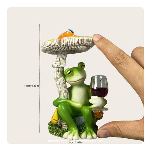Frog Under Toadstool Figurine Creative Design Frog Drinking Beverage Statue
