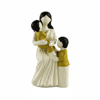 Resin Family Sculpture Long-Lasting Family Figurine Compact