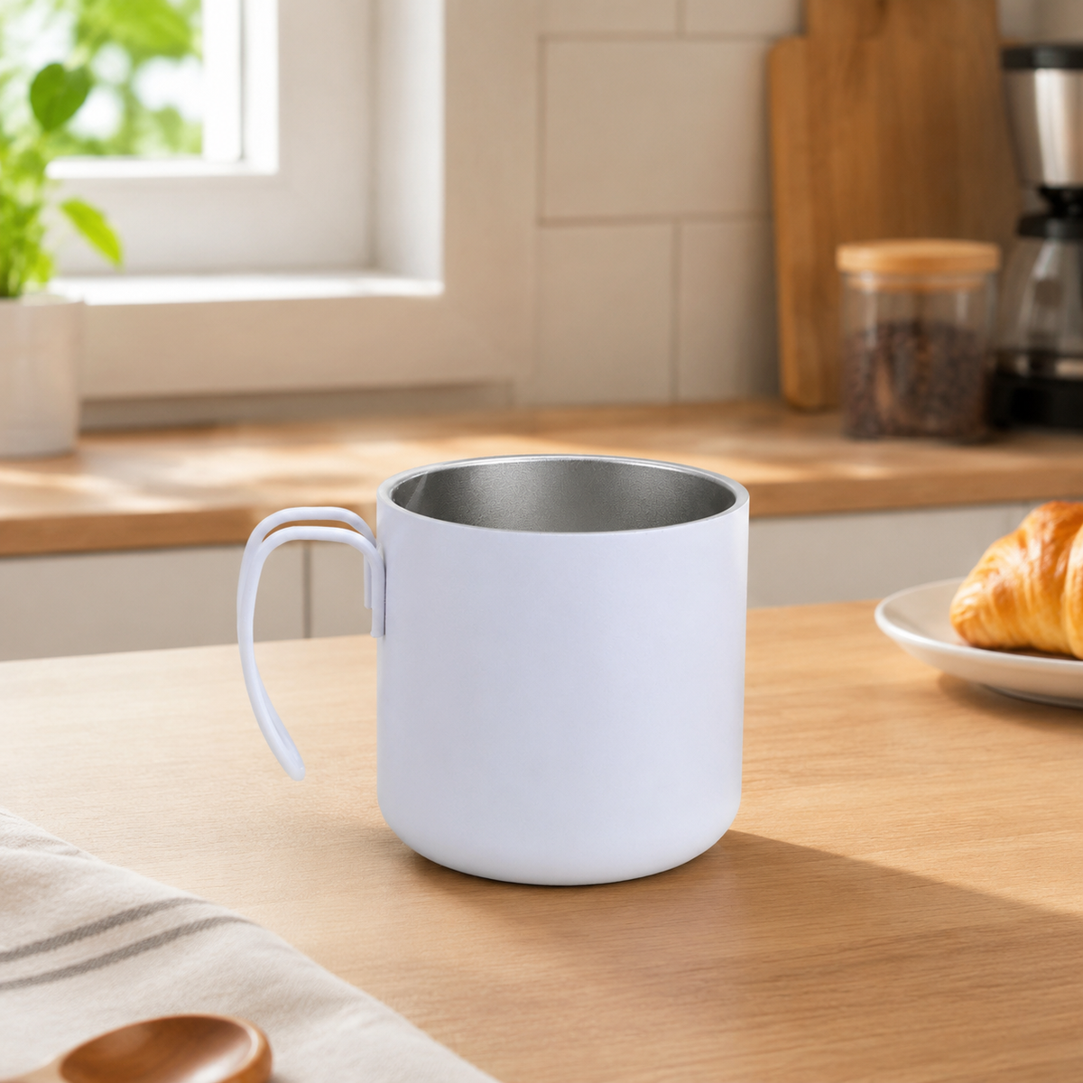 insulated mug