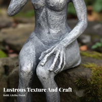 Alien Figurine Resin Alien Garden Ornament Novelty Gift Sculpture for Enthusiasts