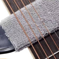 2-in-1 Design Guitar String Cleaner Brush Removes Dust and Double-Ended Fretboard Cleaner Cleans Hard-to-Reach Areas Fretboard Duster Soft Microfiber for Guitarists, Musicians, Bass Players