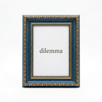 European Classical Photo Frame, Handcrafted Resin Picture Frame, Ornate Photo Holder Living Room, Vintage Decor Enthusiast Gi
