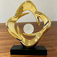 Abstract Resin Sculpture Glossy Finish Modern Abstract Desk Sculpture Compact Size Loop Decor Statue for Entryway