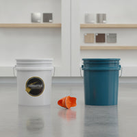 Plastic Feeder Container Square Feeder with Lid Long-Lasting for Livestock, Pets