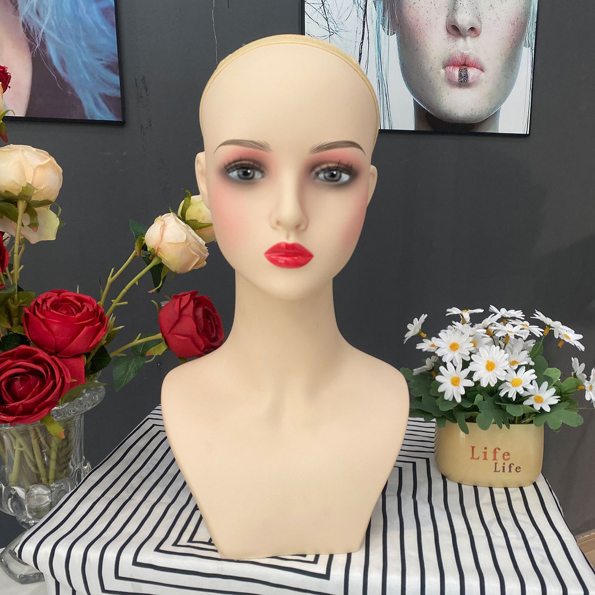 Display Head