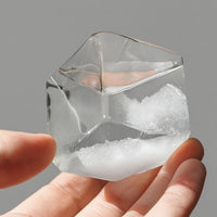 Cube-Shaped Storm Glass Weather Predictor Faceted Glass Weather Bottle Desktop Ornament Clear for Desk, Home Decor, Office, Bookshelf