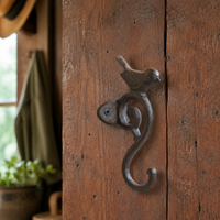 Coat Hook Cast Iron Ornament, Vintage Wall Hook Matte Dark Brown, Clothes Hook for Hallway Entrance Area, Decorative Wall Hook with Screws