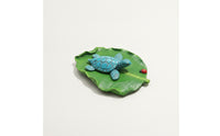 Buoyant Turtle Ornament Resin Turtle on Leaf Weather-Resistant Water Landscape Decoration for Pond Owners, Swimming Pool