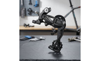 Cable-Actuated Rear Derailleur with Metal Cage Compact Bike Rear Derailleur Long-Lasting Easy to Install for Cyclists, Mountain Bikers, Road Bikes