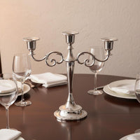 Gold Metal Candelabra Romantic 5 Arm Candelabra Easy to Assemble for Hotel