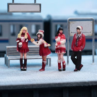 4 Pieces Winter Festival Figurines Delicate for Dioramas, Hobbyists