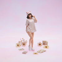 Detailed Girl Figurine Handpainted 1:64 Girl Figure Home Decor for Desk Display