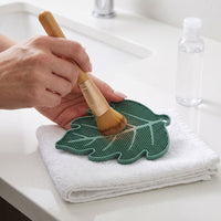 Silicone Makeup Brush Cleaning Mat with Suction Cup, Leaf-shaped Scrubber for Deep Cleaning